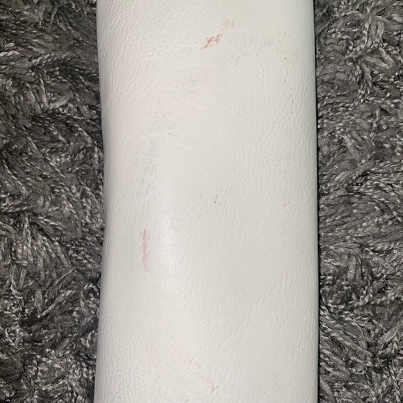 Elizabeth and James Sunglasses - Picture 7 of 8